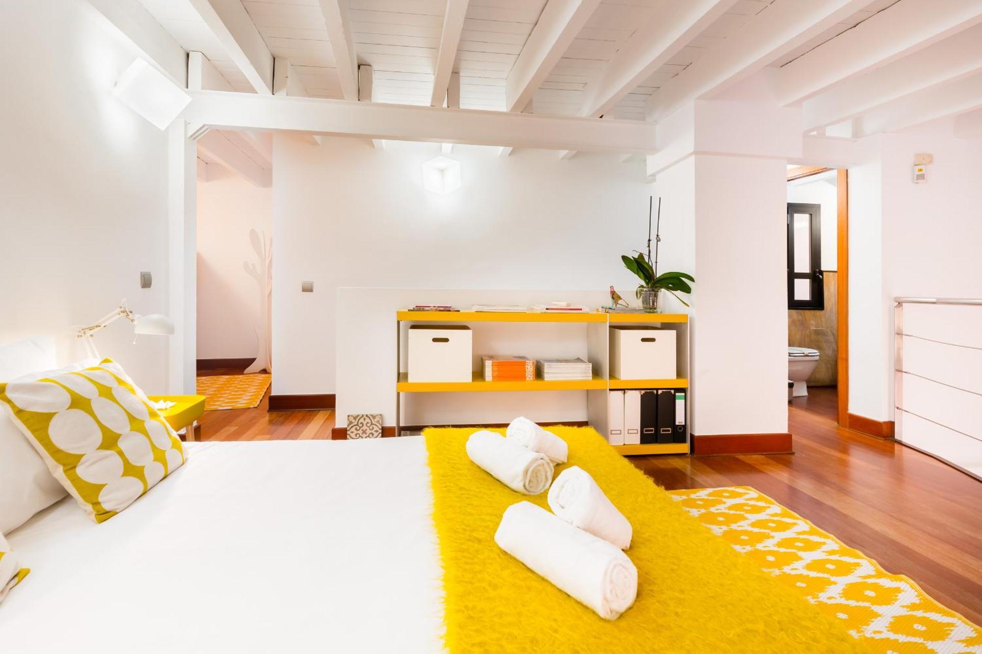 塞维利亚Stylish Loft Duplex - Alameda公寓 外观 照片